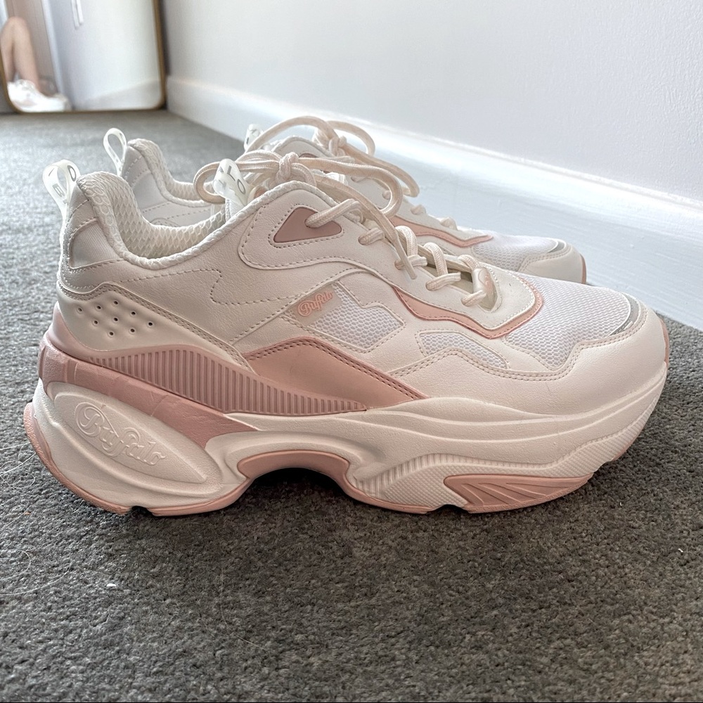 Chunky White Sneaker